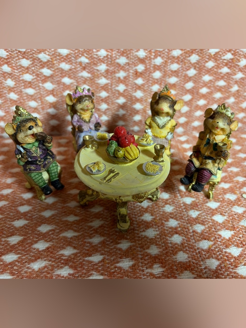 Vintage Miniature Resin Royal Mouse Tea Party Figurine Set Banquet Table
